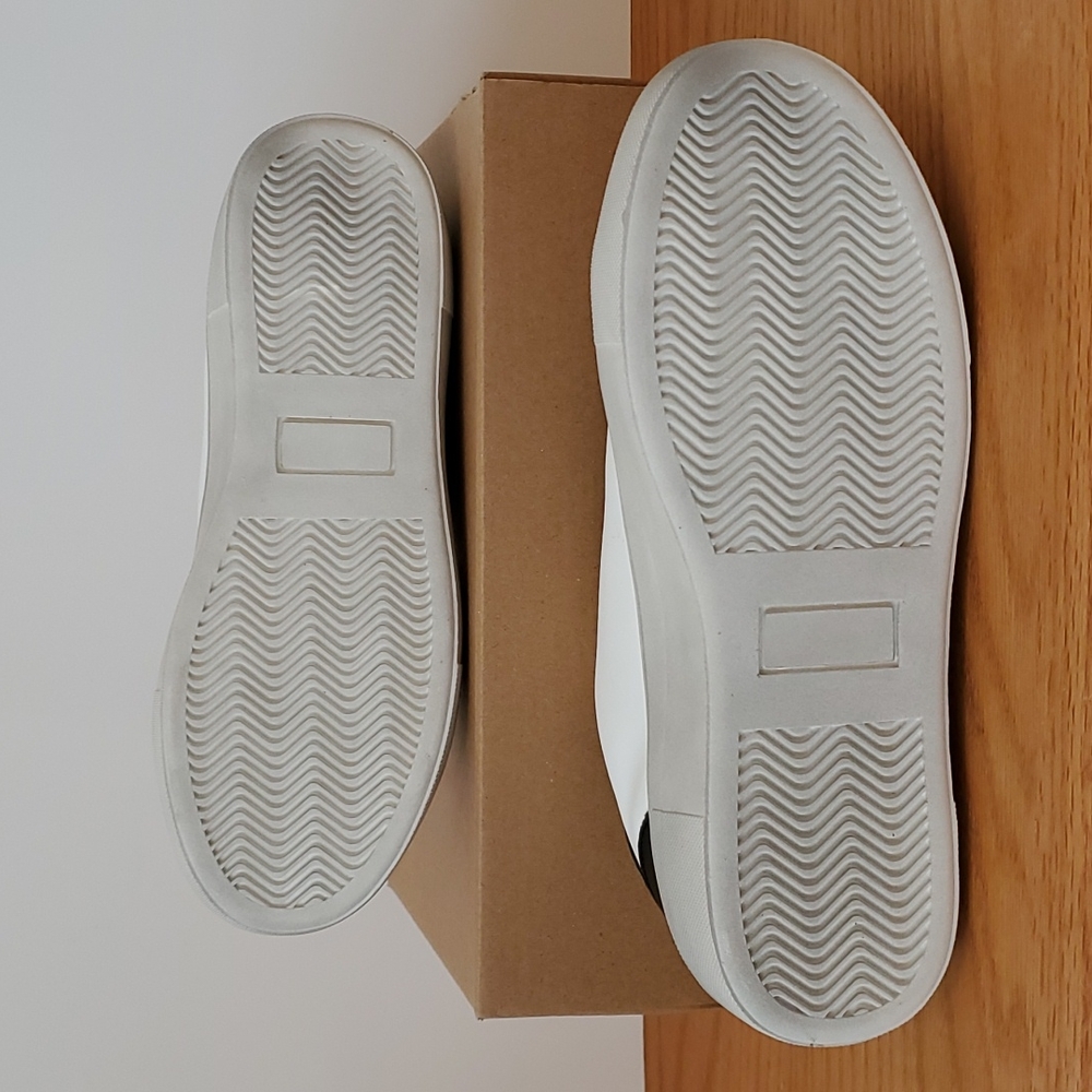 JOURNEE Collection Color Block Sneakers - Picture 5 of 7